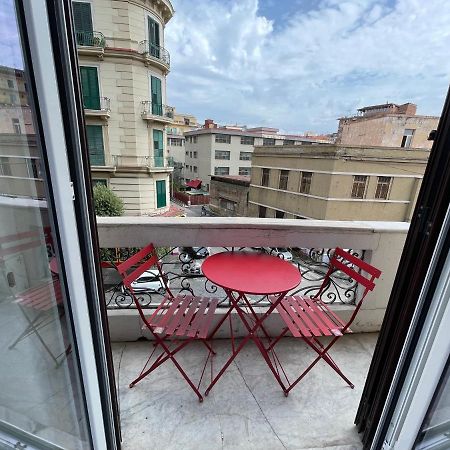 Garibaldi 118 Luxury Apartment Napoli Ngoại thất bức ảnh