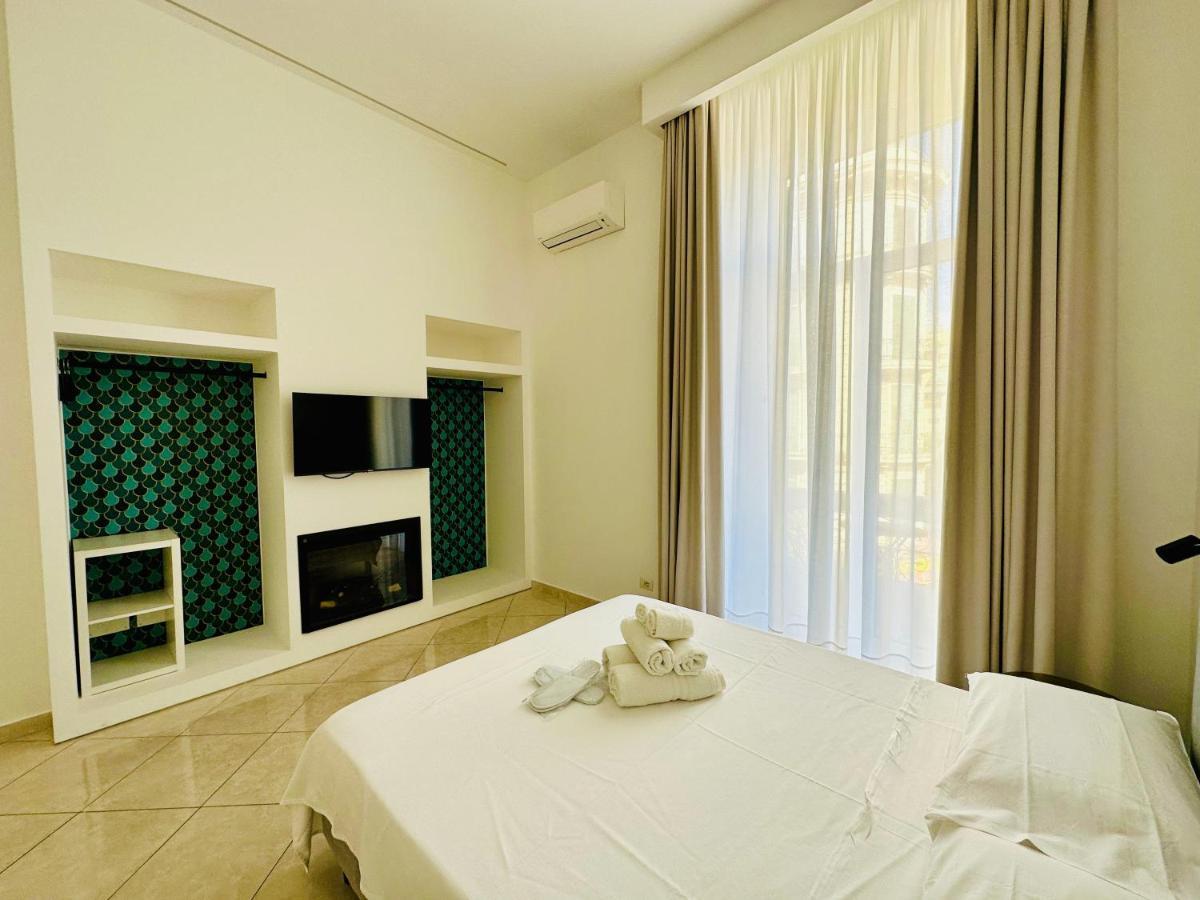 Garibaldi 118 Luxury Apartment Napoli Ngoại thất bức ảnh